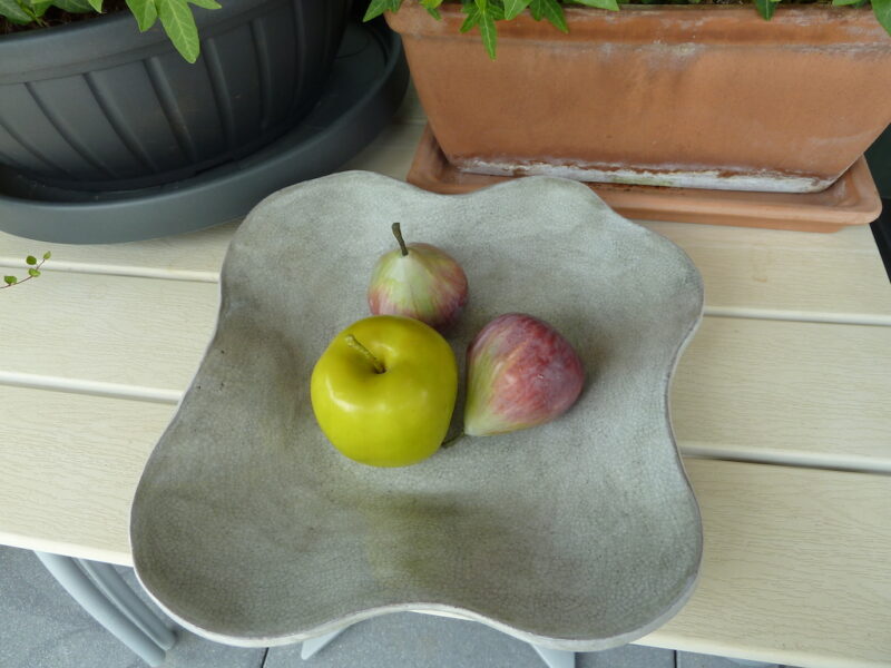 Renata Sandini, No 427 : Coupe à fruits ondulée ronde en céramique